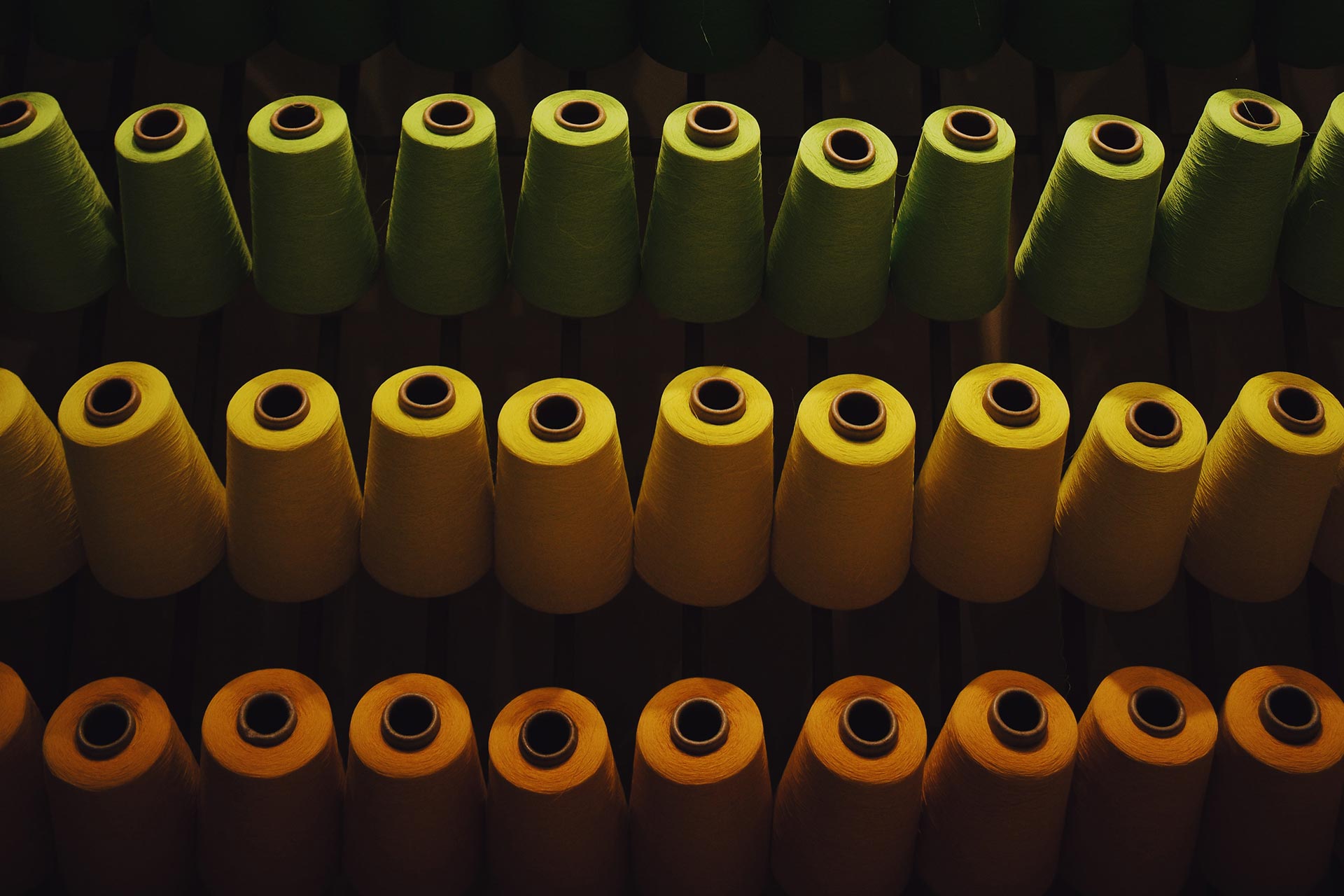 BEDAZZLE & EMBELLISHMENT SERVICES